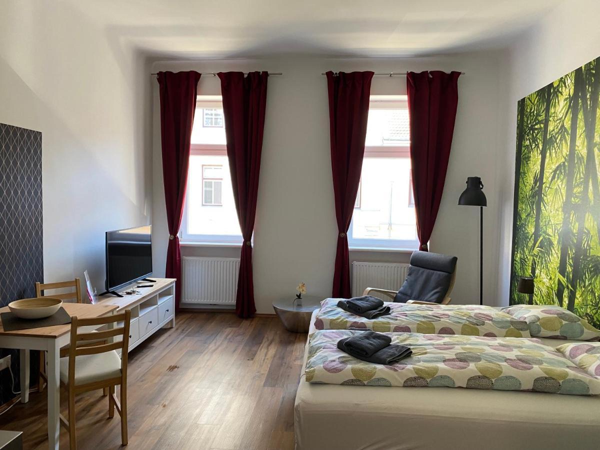 Studio & Apartments Near Reumannplatz 维也纳 外观 照片
