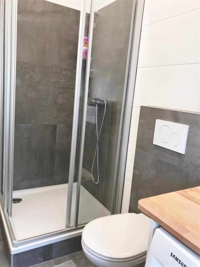 Studio & Apartments Near Reumannplatz 维也纳 外观 照片