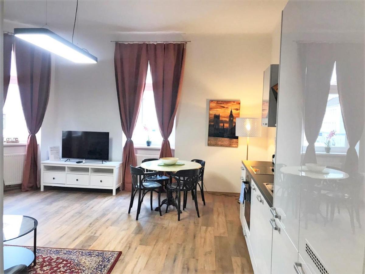 Studio & Apartments Near Reumannplatz 维也纳 外观 照片
