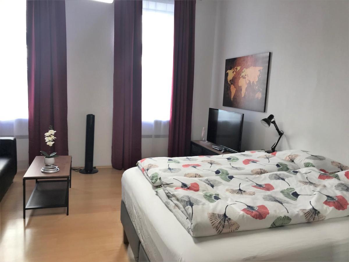 Studio & Apartments Near Reumannplatz 维也纳 外观 照片