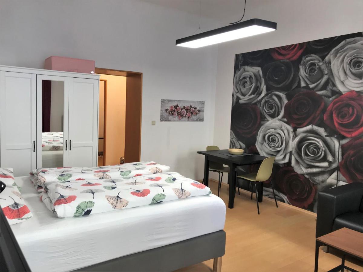 Studio & Apartments Near Reumannplatz 维也纳 外观 照片